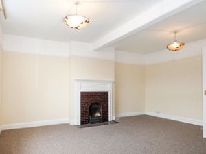 Living Room- click for photo gallery